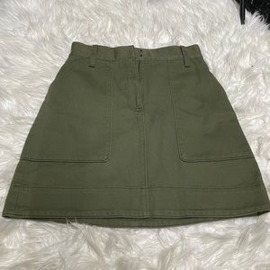 NWOT Banana Republic 100% cotton skirt